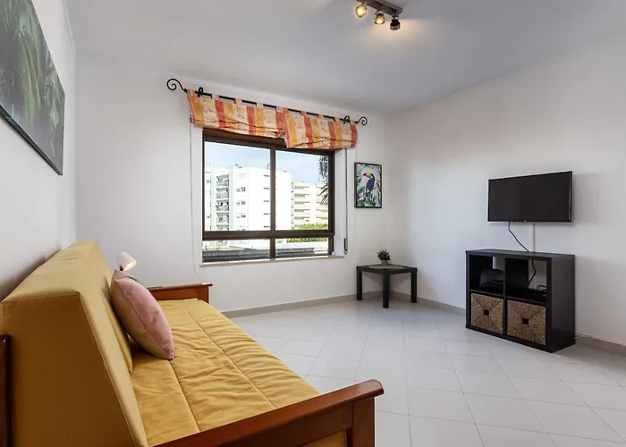Blife Amorya Private Apartment